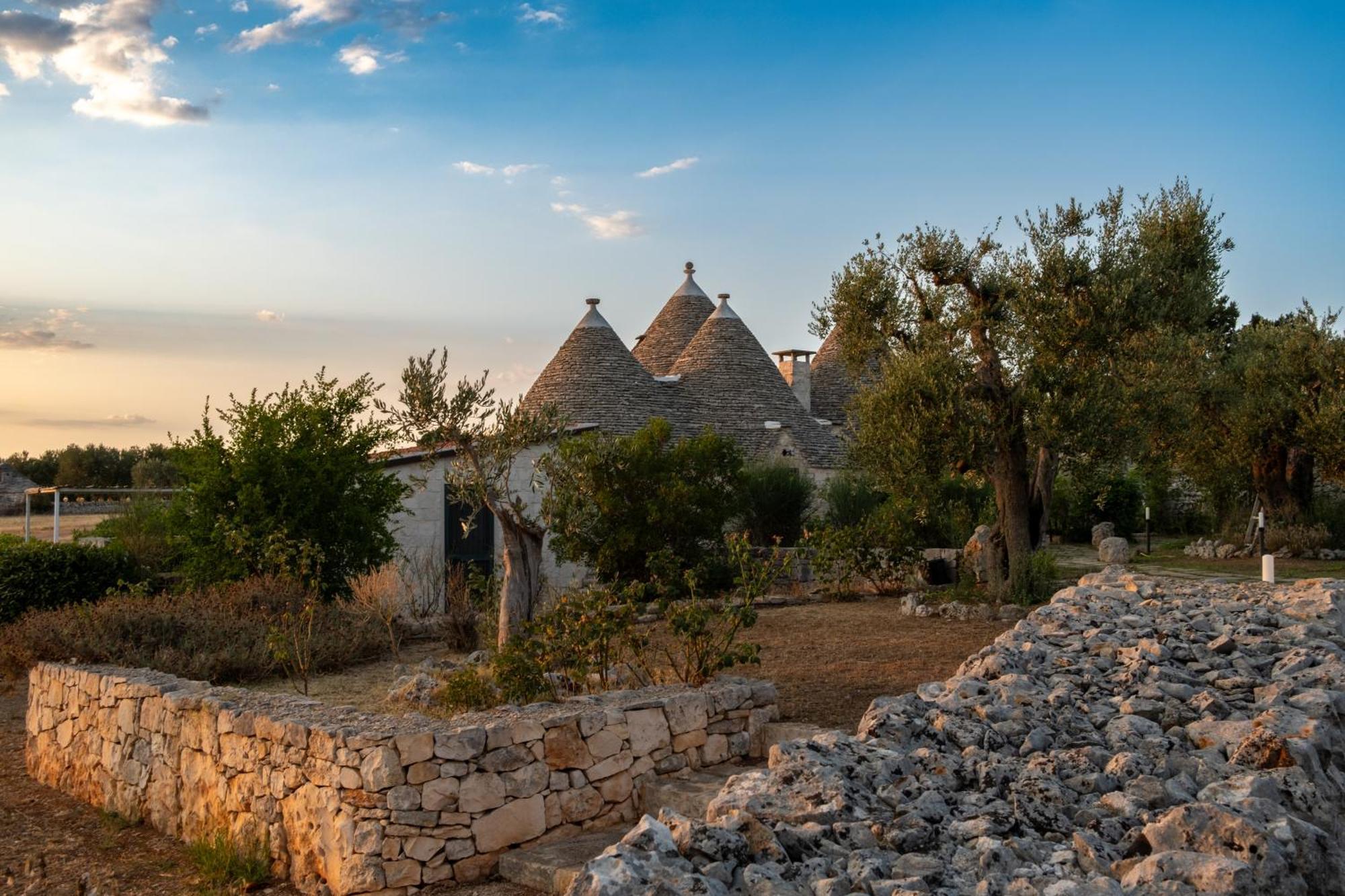 Trulli Paparale Alberobello Bagian luar foto