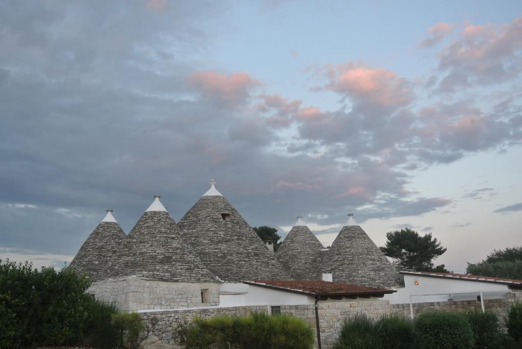 Trulli Paparale Alberobello Bagian luar foto